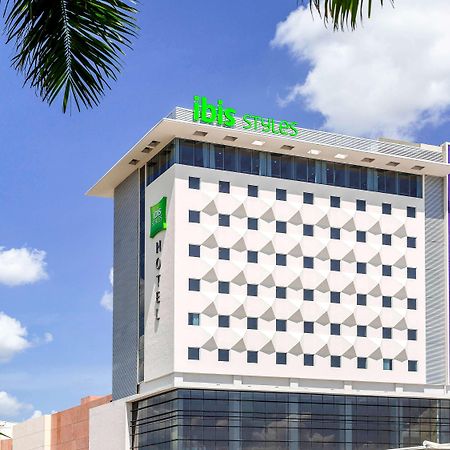 Ibis Styles Merida Galerias Luaran gambar
