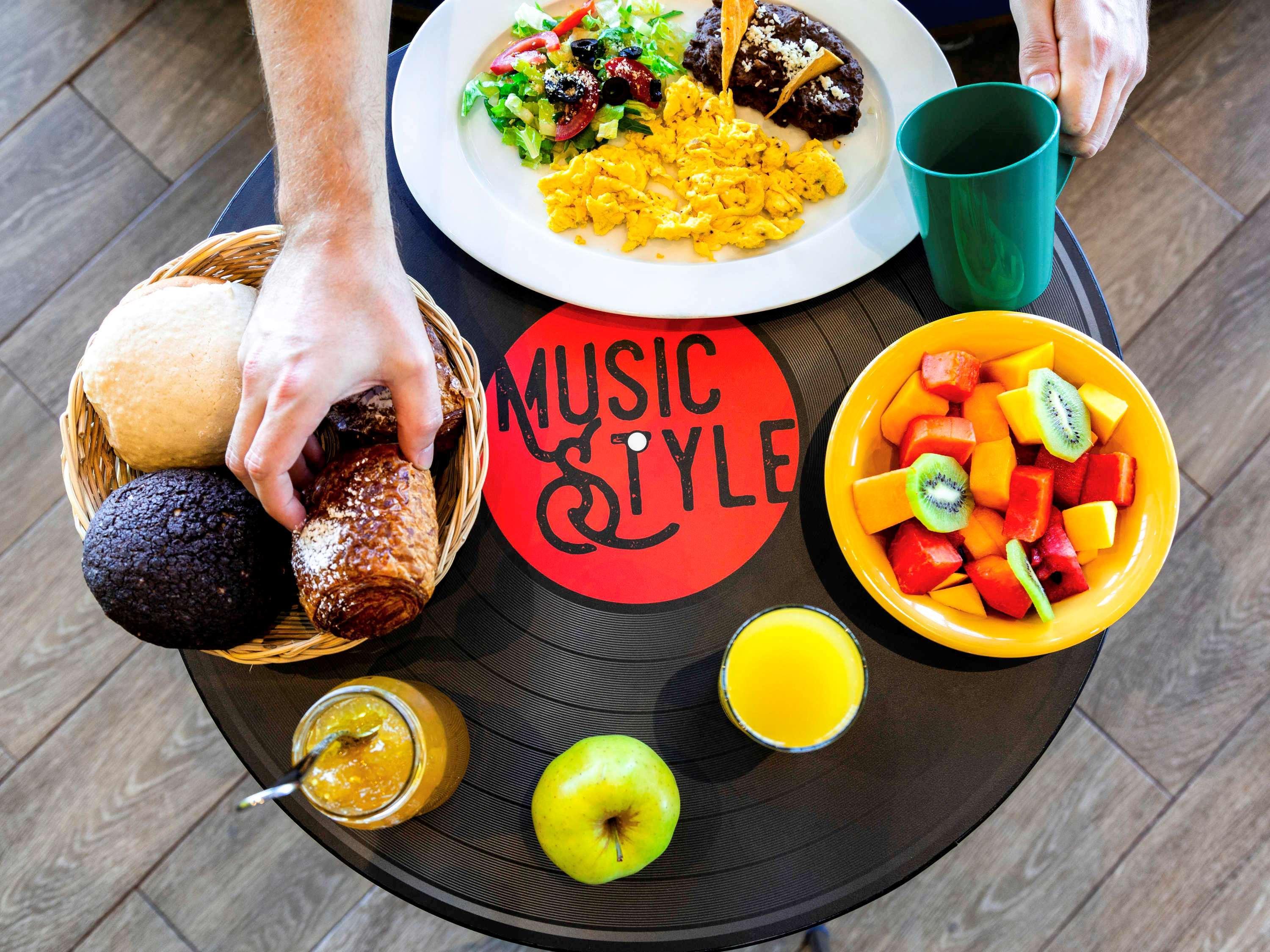 Ibis Styles Merida Galerias Luaran gambar
